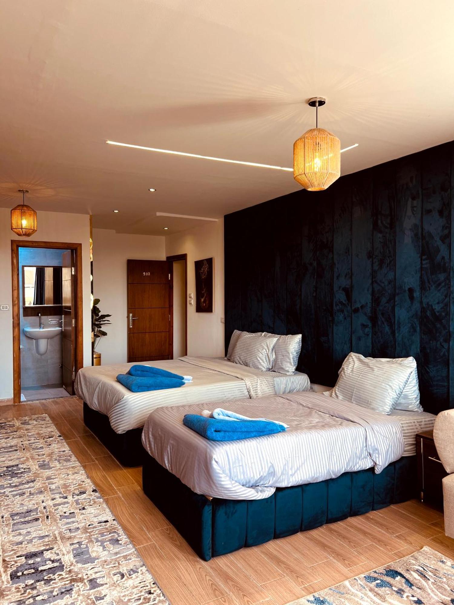 Grand Pyramids Inn Kafrat al Jabal Экстерьер фото